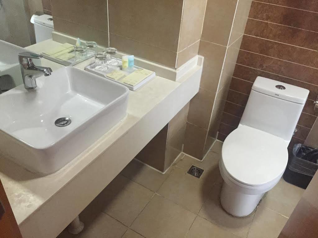 Xi'An Tooyo Hotel מראה חיצוני תמונה