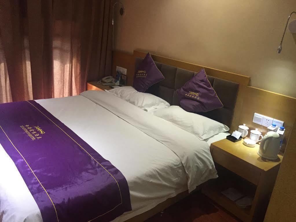 Xi'An Tooyo Hotel מראה חיצוני תמונה